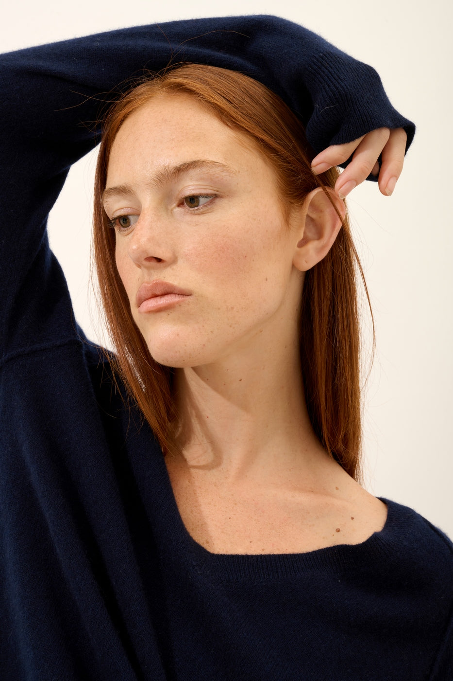 V-Neck Jumper - Phoebe - Navy