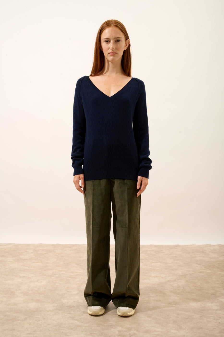 V-Neck Jumper - Phoebe - Navy