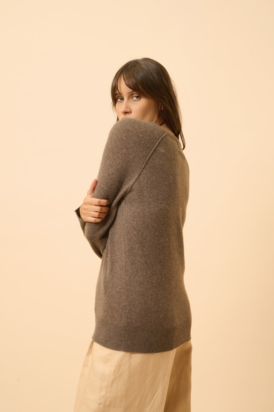 V-Neck Jumper - Phoebe - Mottled Taupe