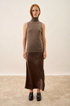 Sleeveless Roll-Neck Jumper - Violet - Mottled Taupe