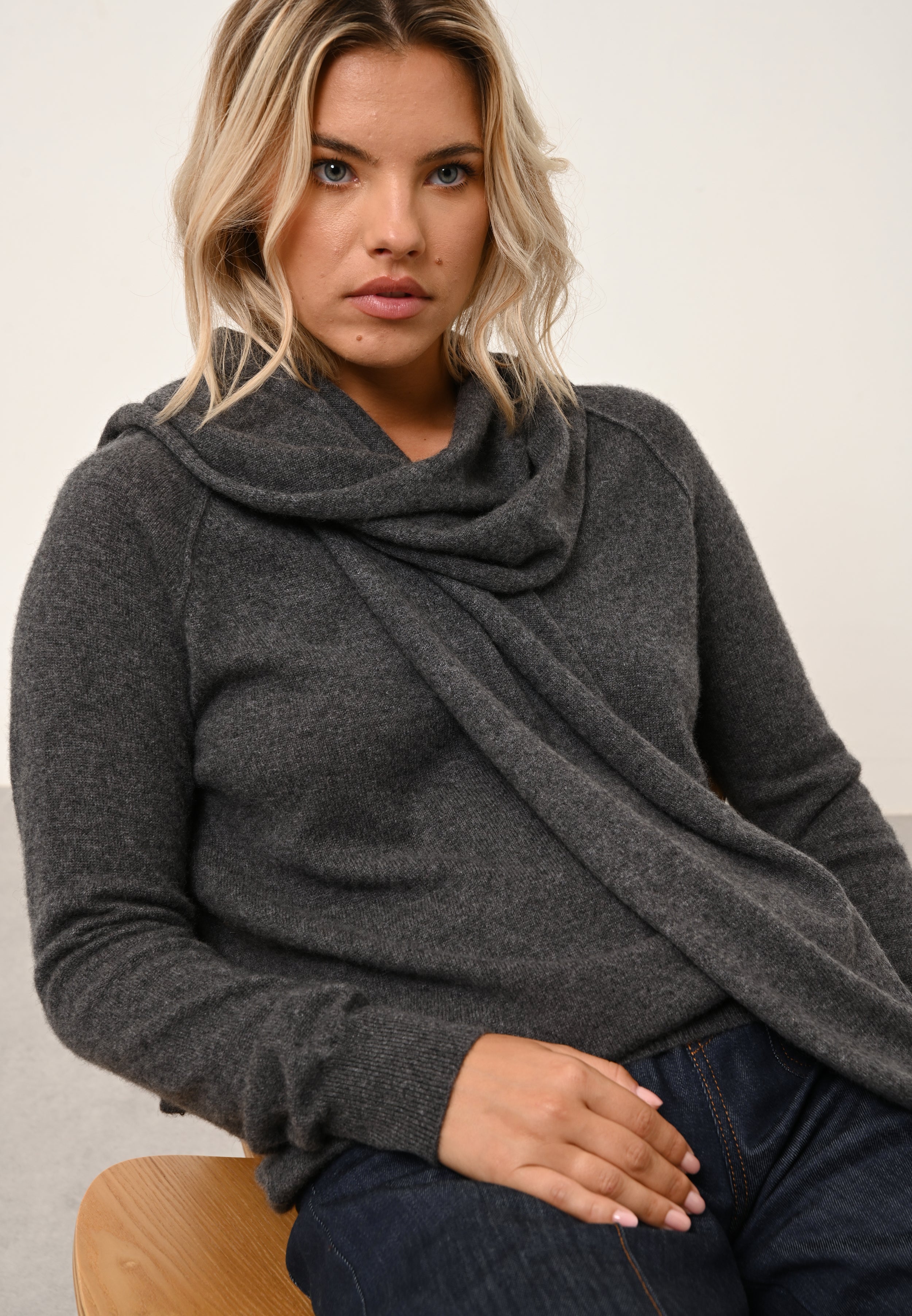 Spencer Scarf - 100% Cashmere 2 Ply - Heathered Anthracite - Unisex