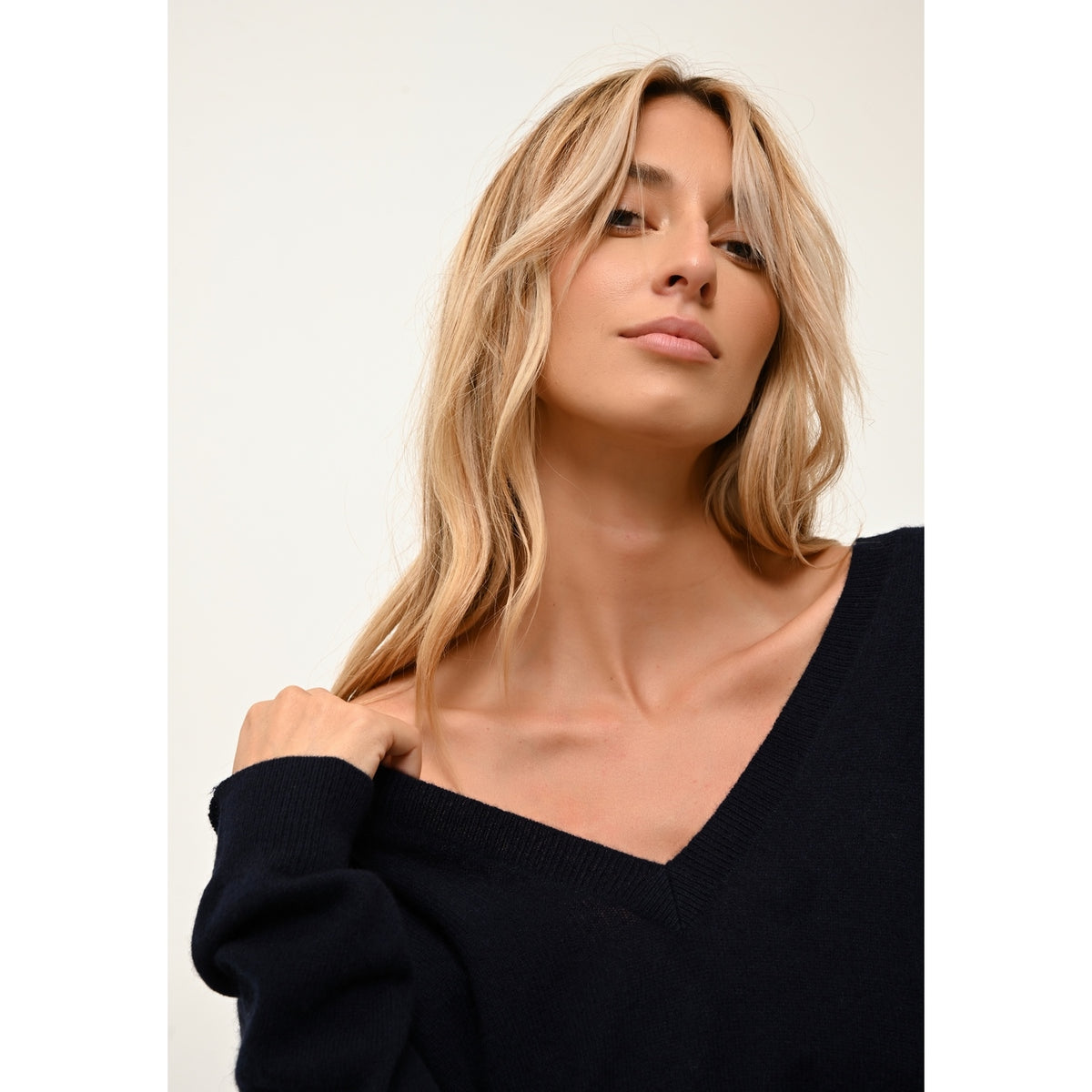 Pull Col V Devant Et Dos - Opal - Navy