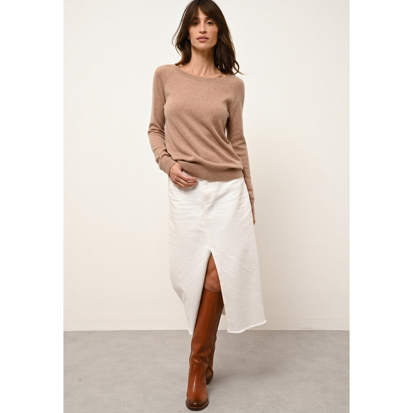 Boat-Neck Keyhole-Back Jumper - Abigail - Mottled Camel
