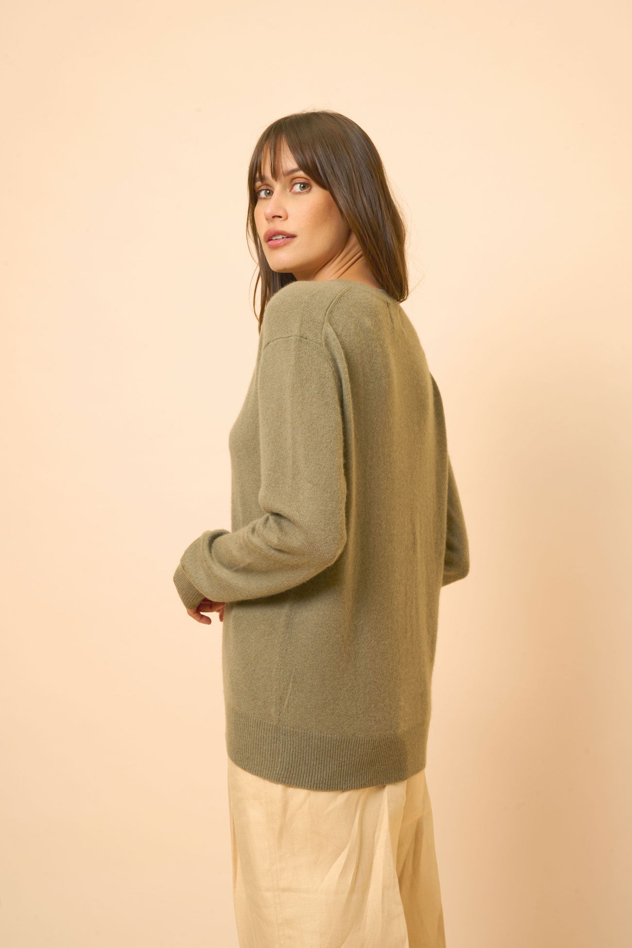 Pull Col V  - Nora - Army