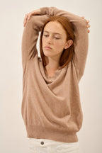 Jersey Cuello Pico - Nora - Camel Vigoré