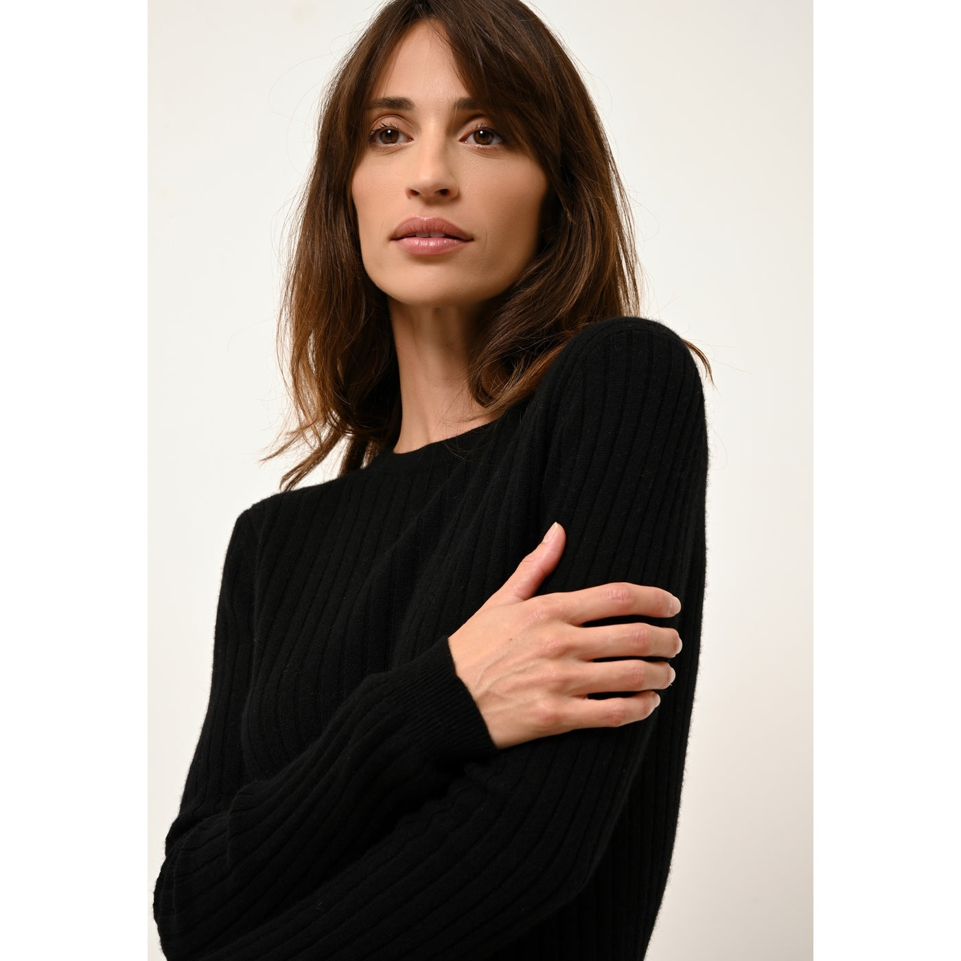 Crew-Neck Jumper - Avana - Black