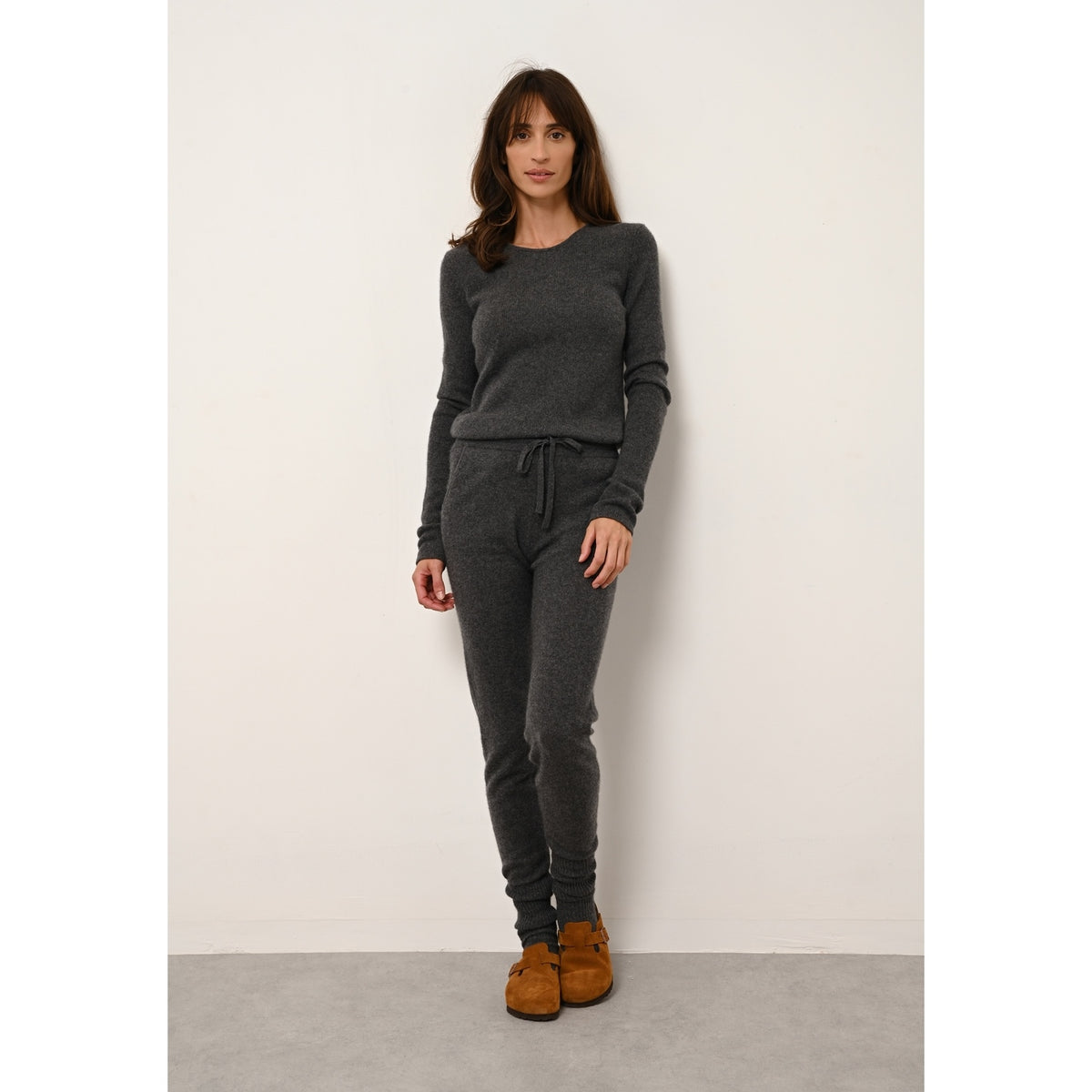 4-Ply Crew-Neck Jumper Joyce - 100% 4-Ply Cashmere - Mottled Anthracite - Women