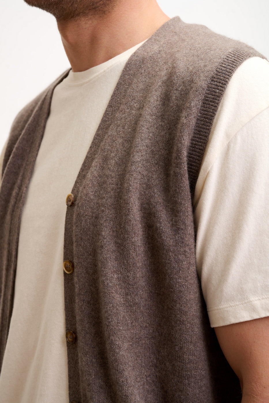 Sleeveless V-Neck Cardigan - Lana - Mottled Taupe