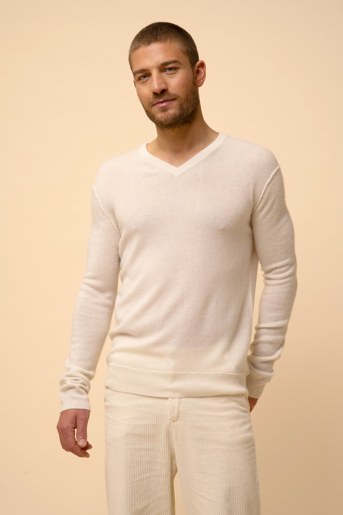 Pull Col V  Walt - 100% Cachemire 2 Fils - Ivoire - Homme