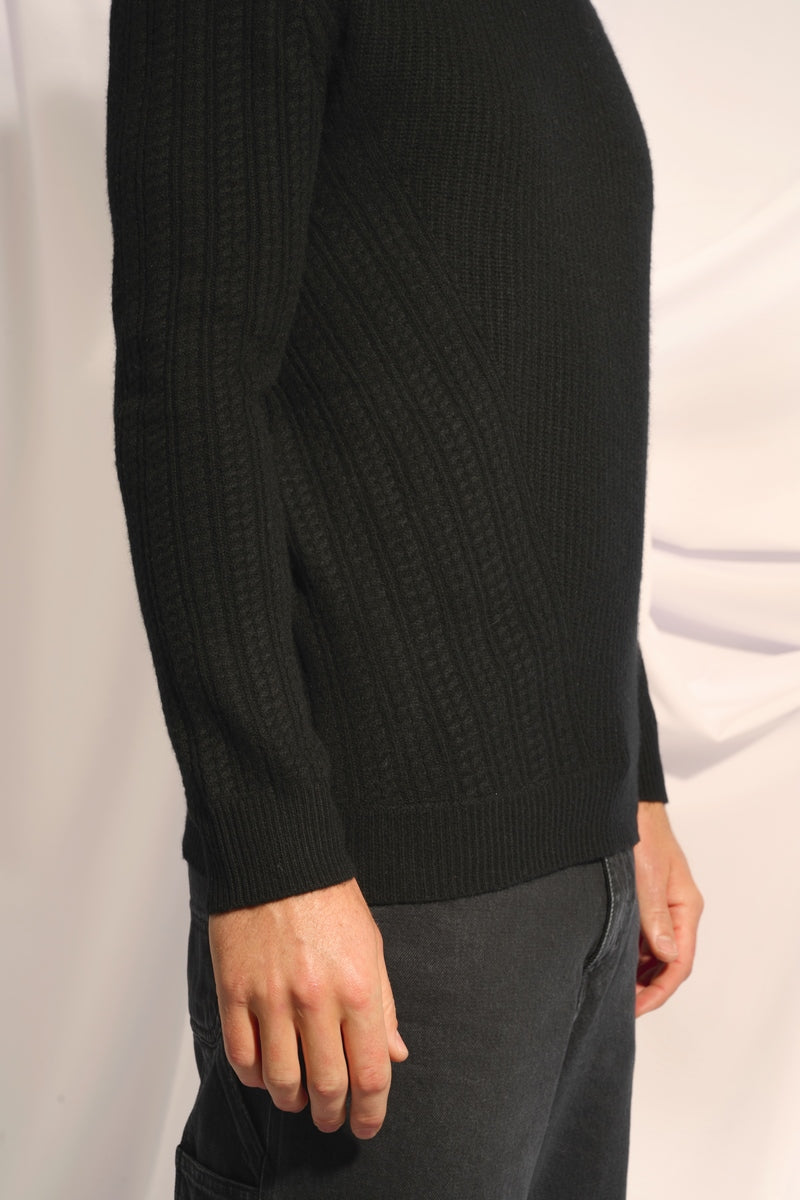 4-Ply Lukka Crew-Neck Jumper - Black