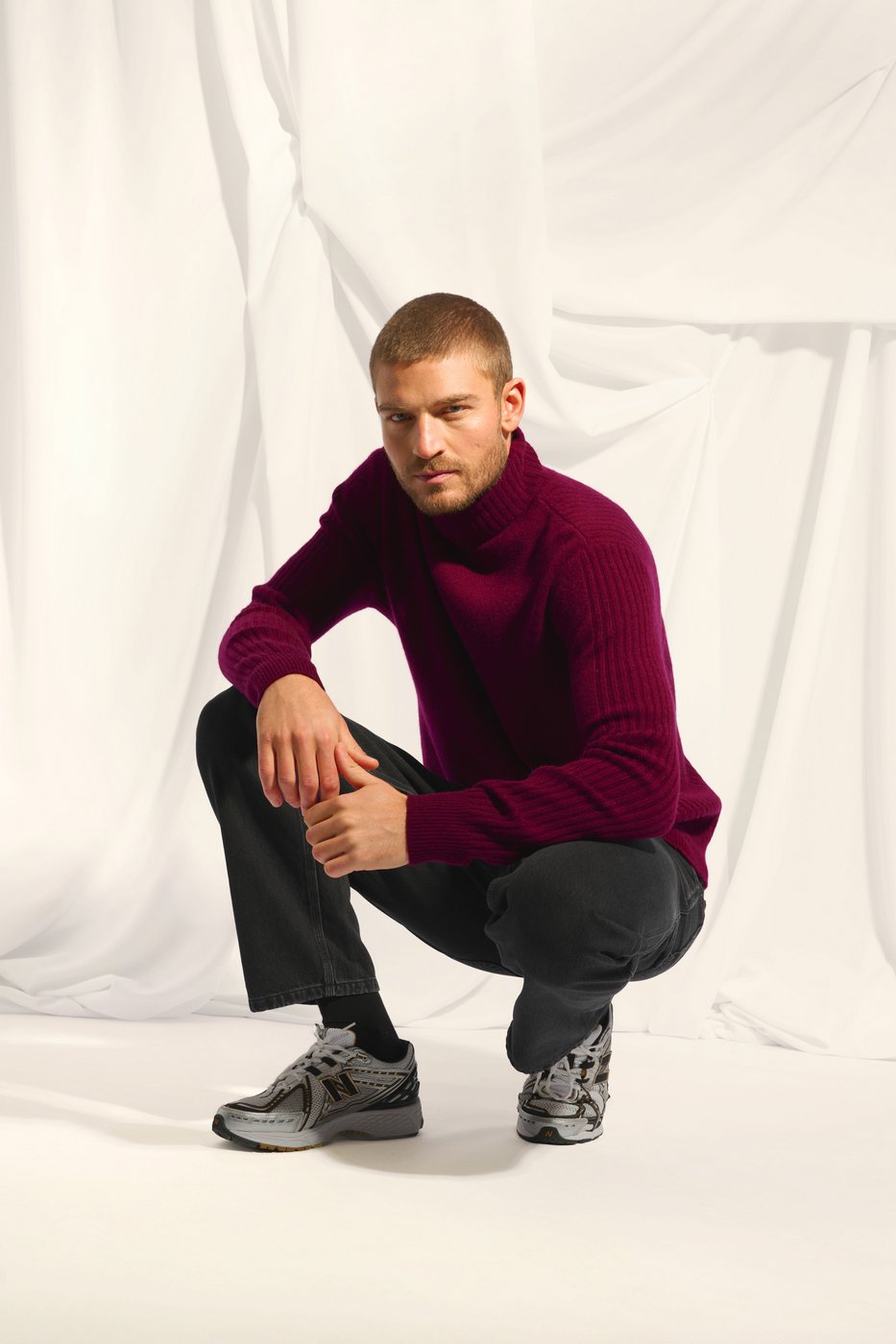 4-Ply Roll-Neck Jumper - Noi - Bordeaux