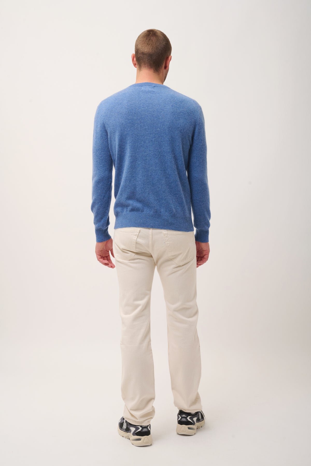 Jersey de Cuello de Pico Walt - 100% Cachemira de 2 Cabos - Azul Denim - Hombre