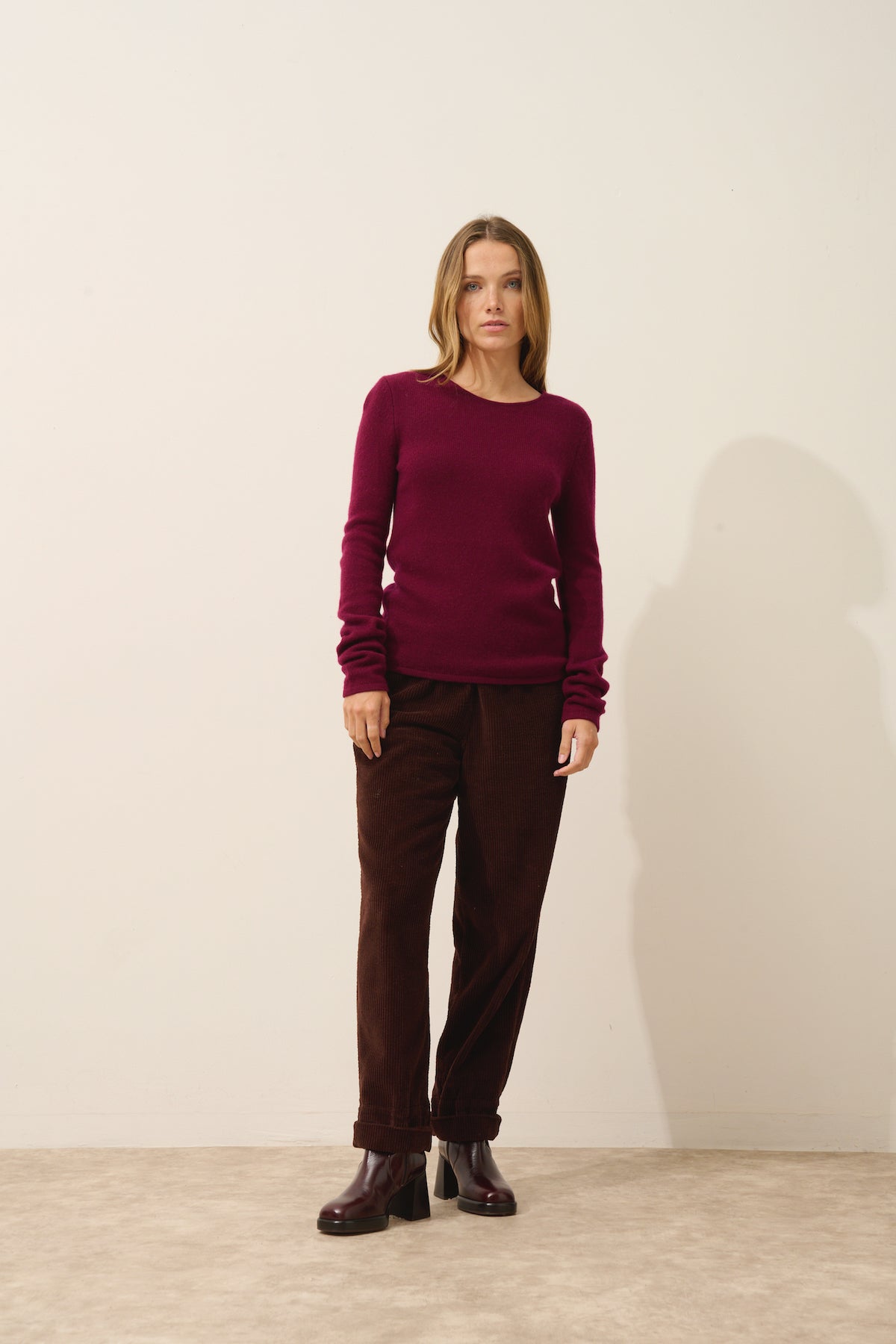 4 Thread Round Neck Sweater - Joyce - Burgundy