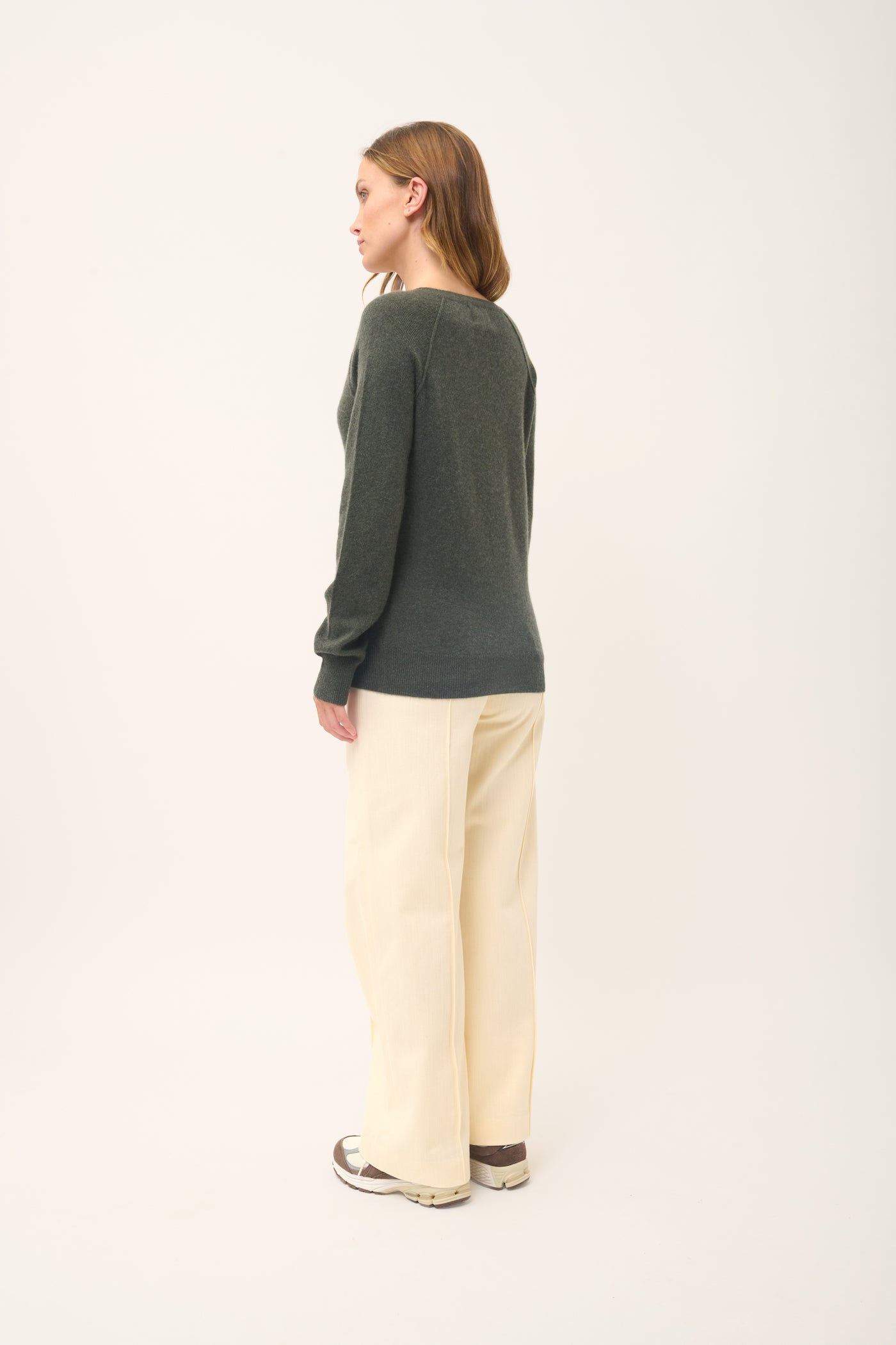 V-Neck Jumper - Phoebe - Marl Khaki