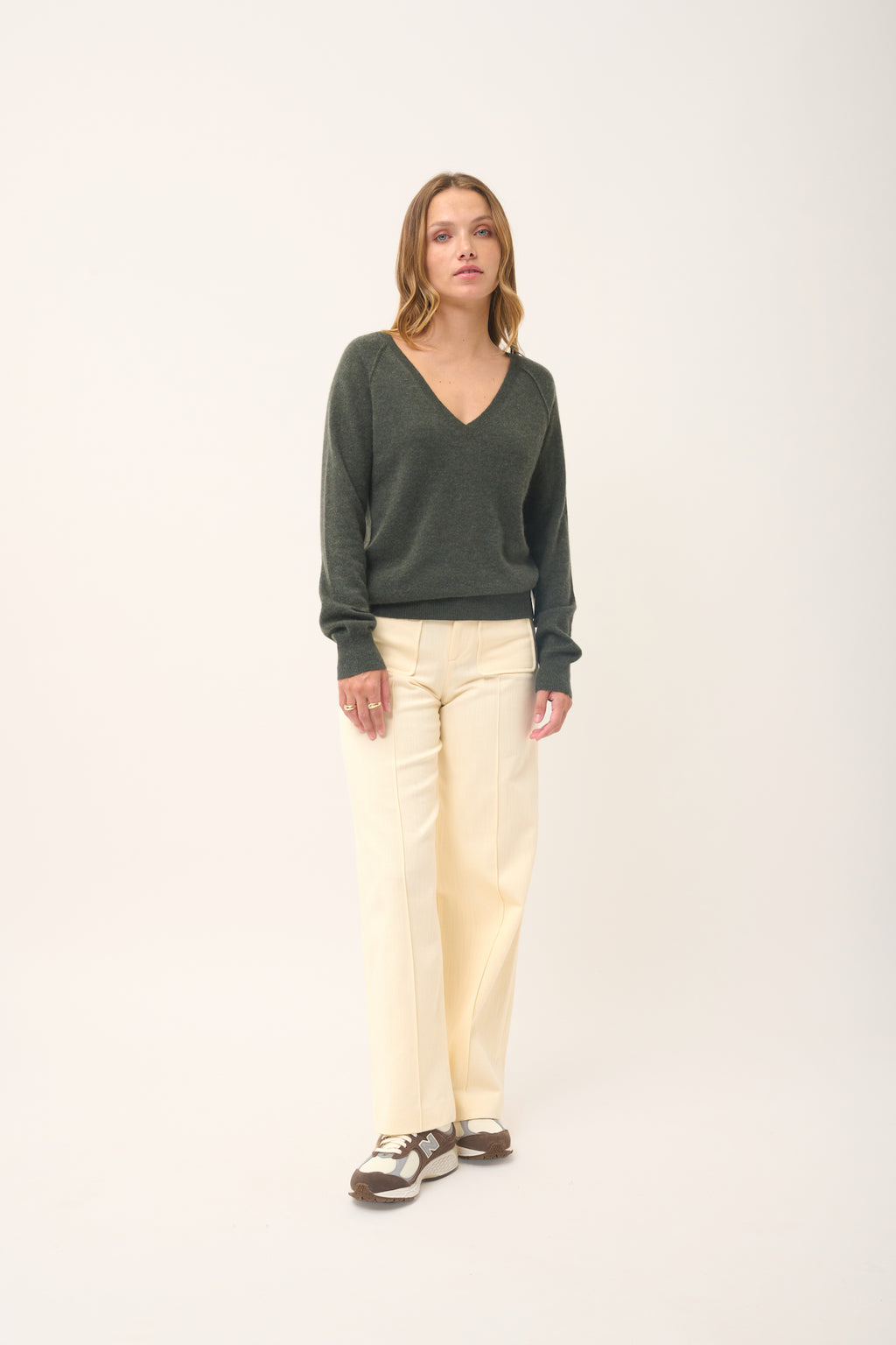 V-Neck Jumper - Phoebe - Marl Khaki