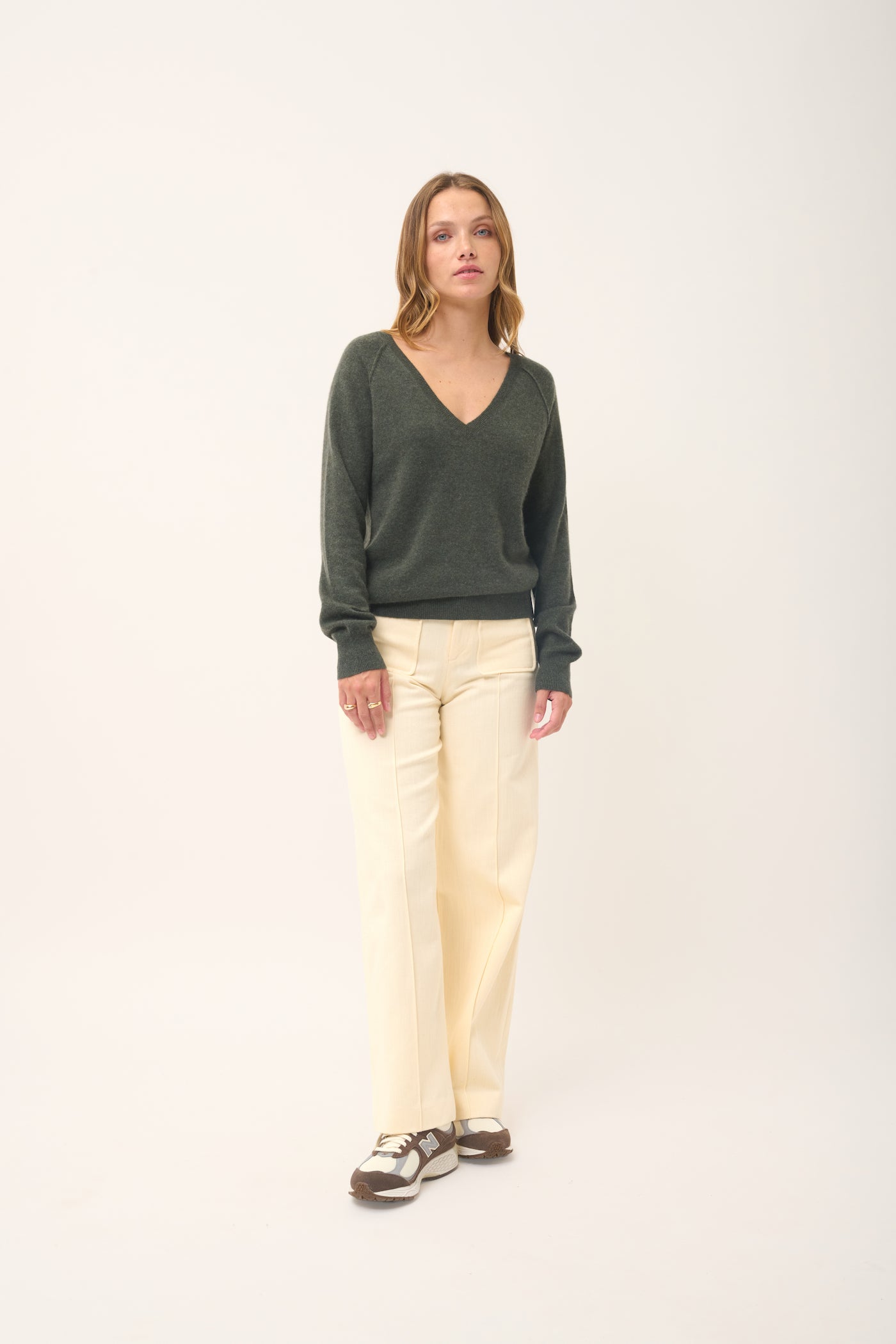 V-Neck Jumper - Phoebe - Marl Khaki