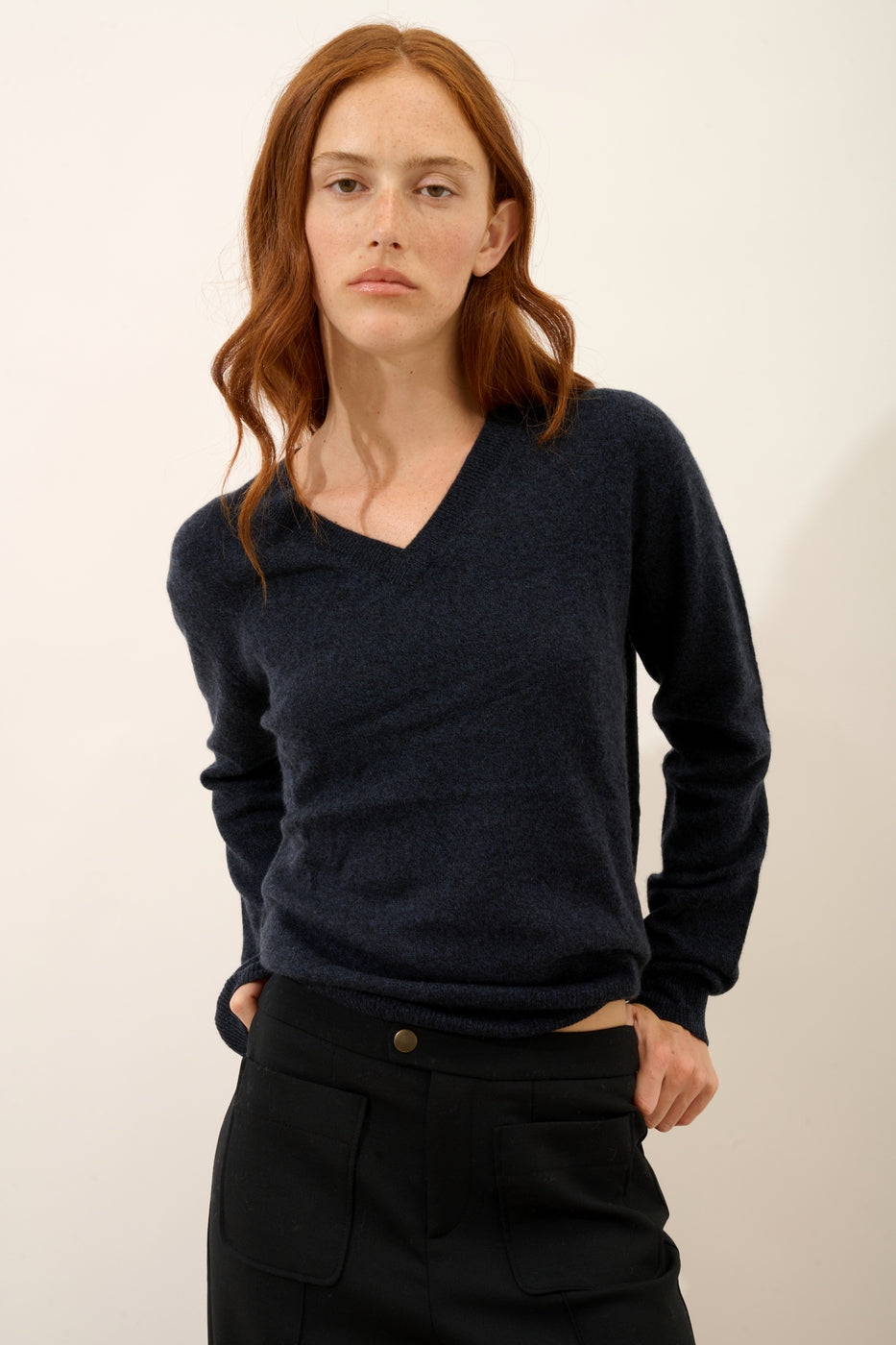 Pull Col V - Nora - Caviar