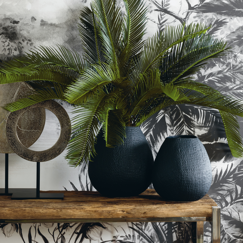 Small Matt Black Jake Flower Pot
