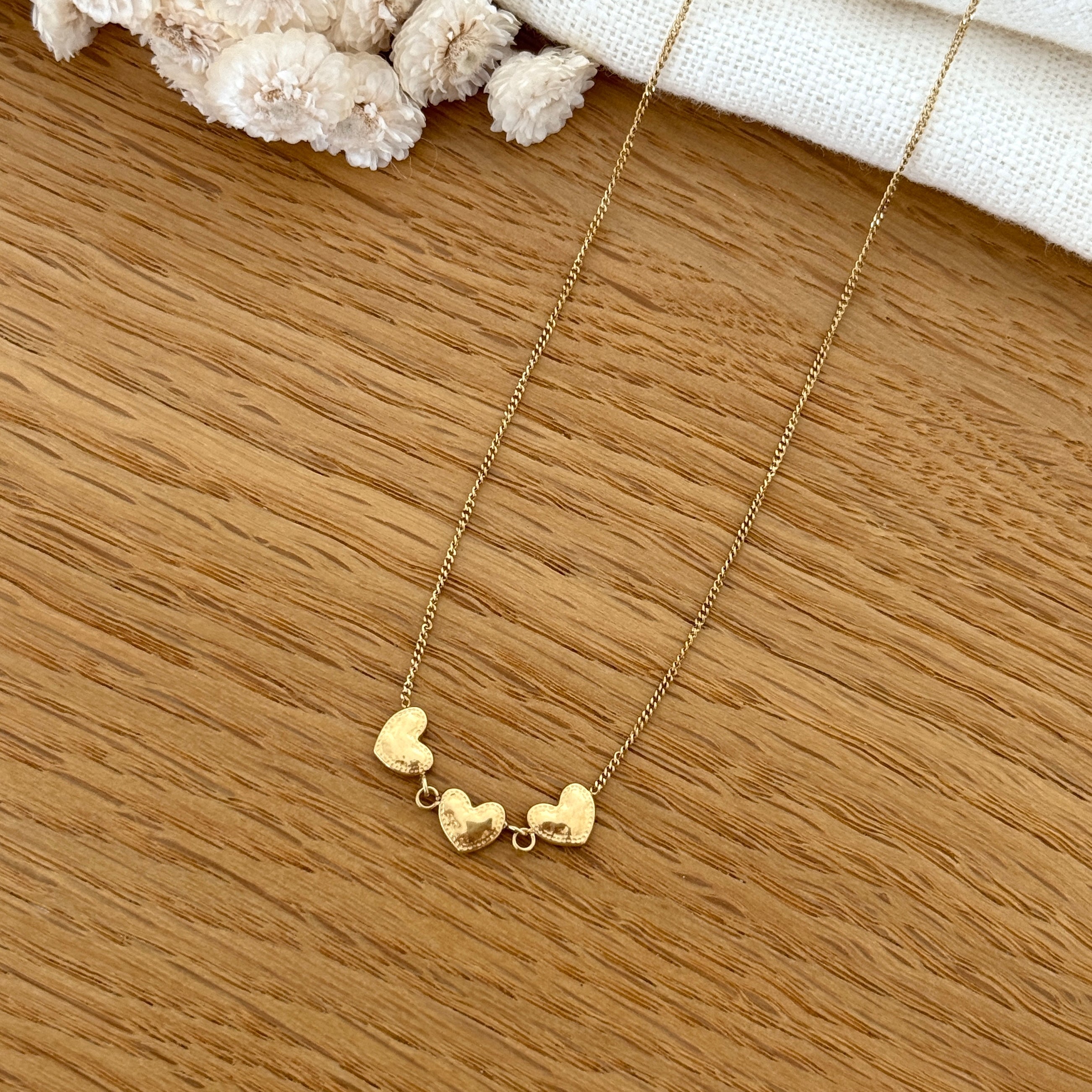 Collar de acero “Judie”