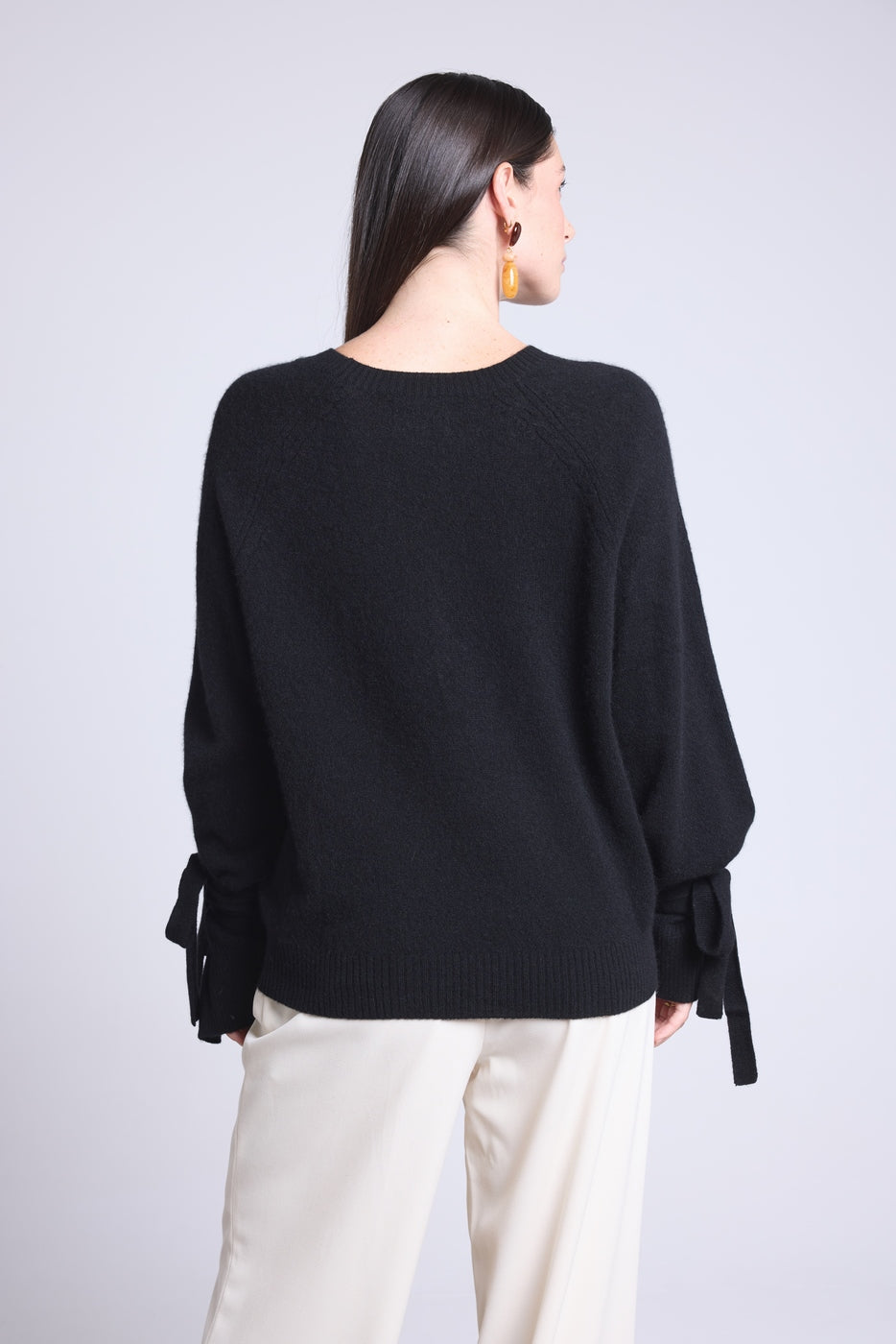 Jersey Cuello Redondo Lazos Muñecas Kelly - Negro - Mujer