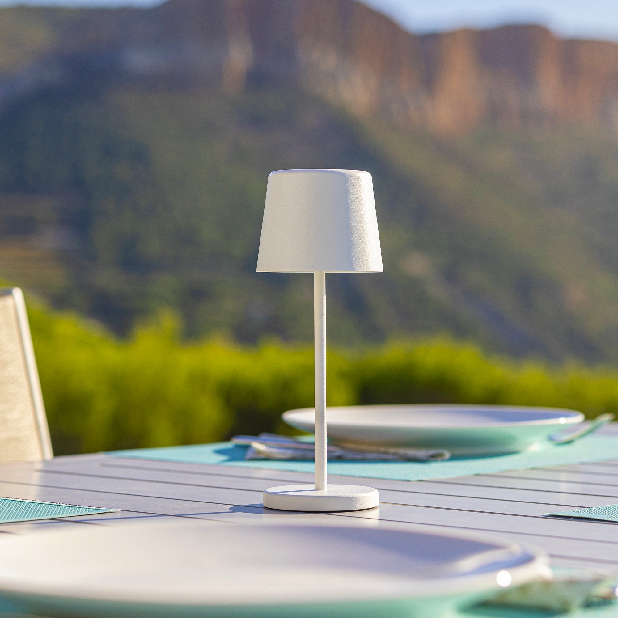 Kelly Mini - Lámpara de mesa inalámbrica - Acero - Blanco