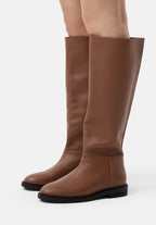 Simple Boots - Brown