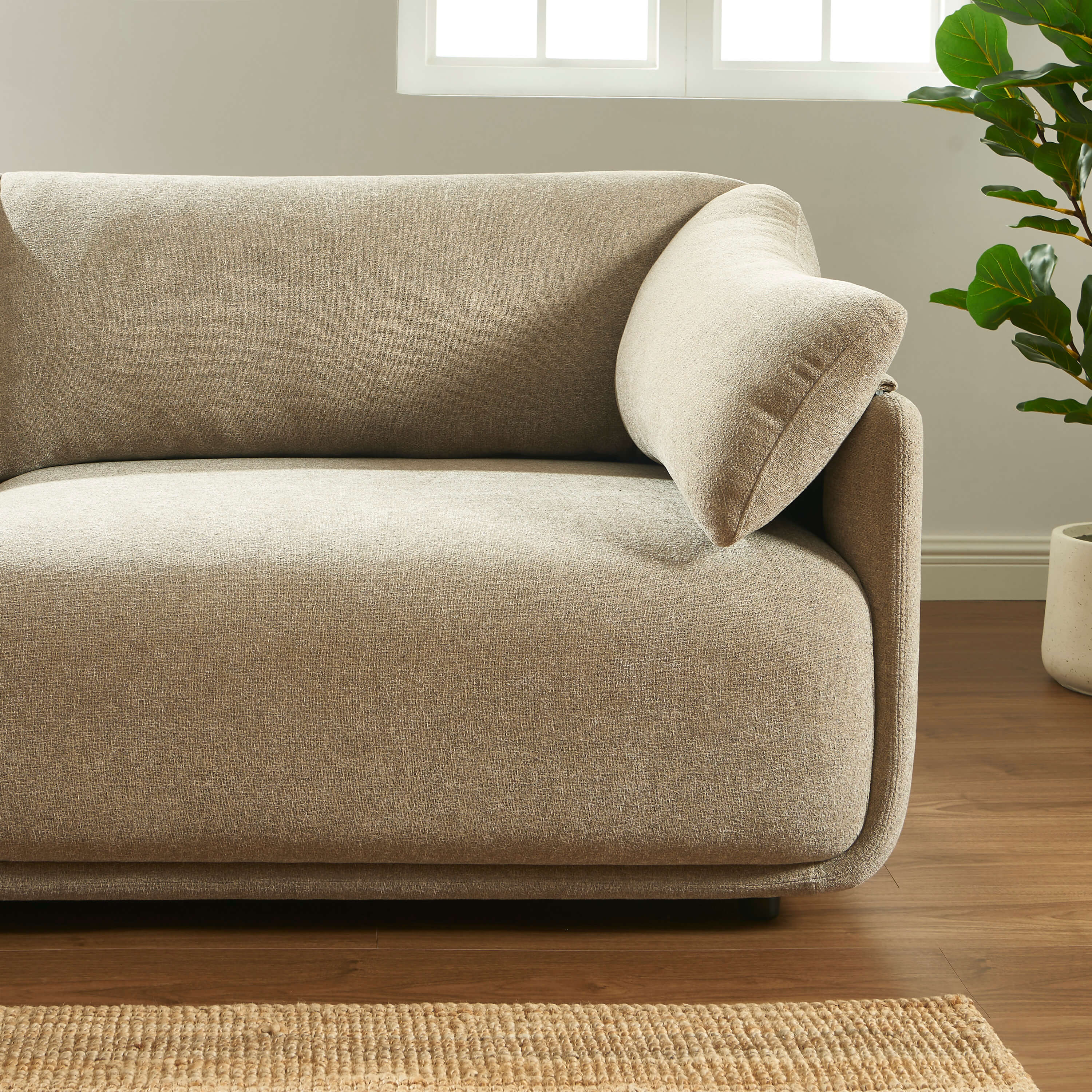 Kurly - Sofá 3 Plazas - Tela Texturizada - Beige