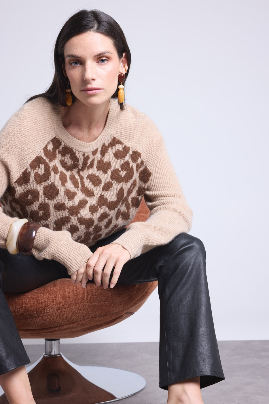 Jersey de cuello redondo de jacquard leopardo Lara - Beige - Mujer
