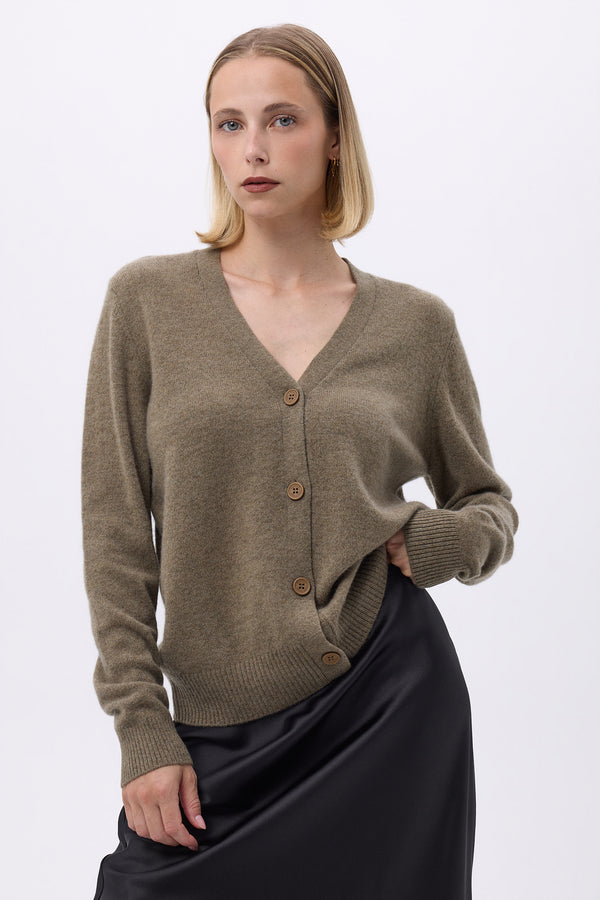 Boyfriend Cardigan med V-udskæring Lea - Khakigrøn - Dame