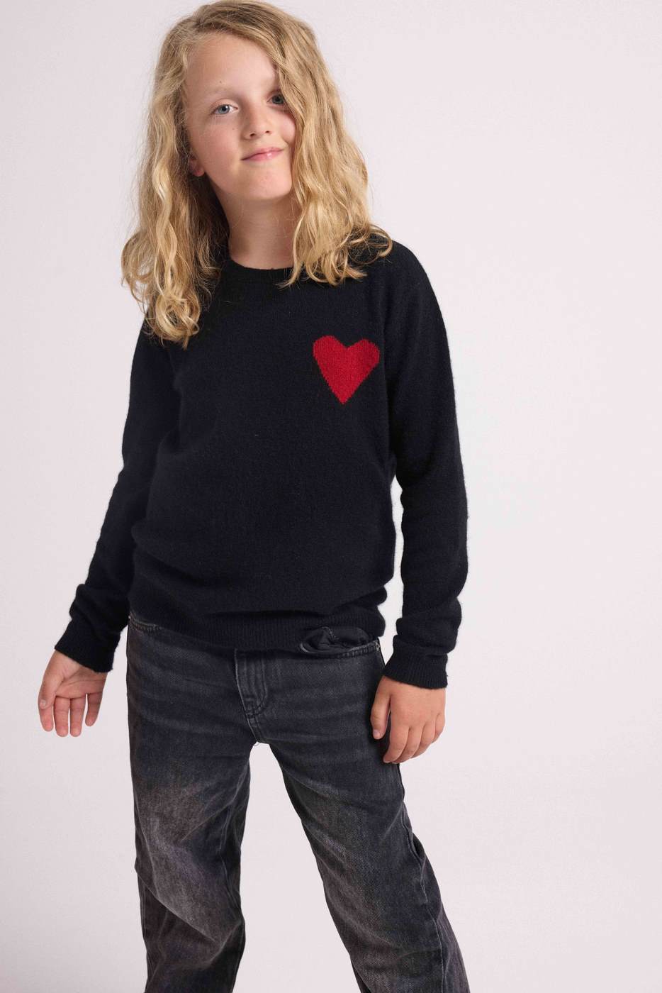 Jersey Cuello Redondo Corazón Lenny - Negro Rojo