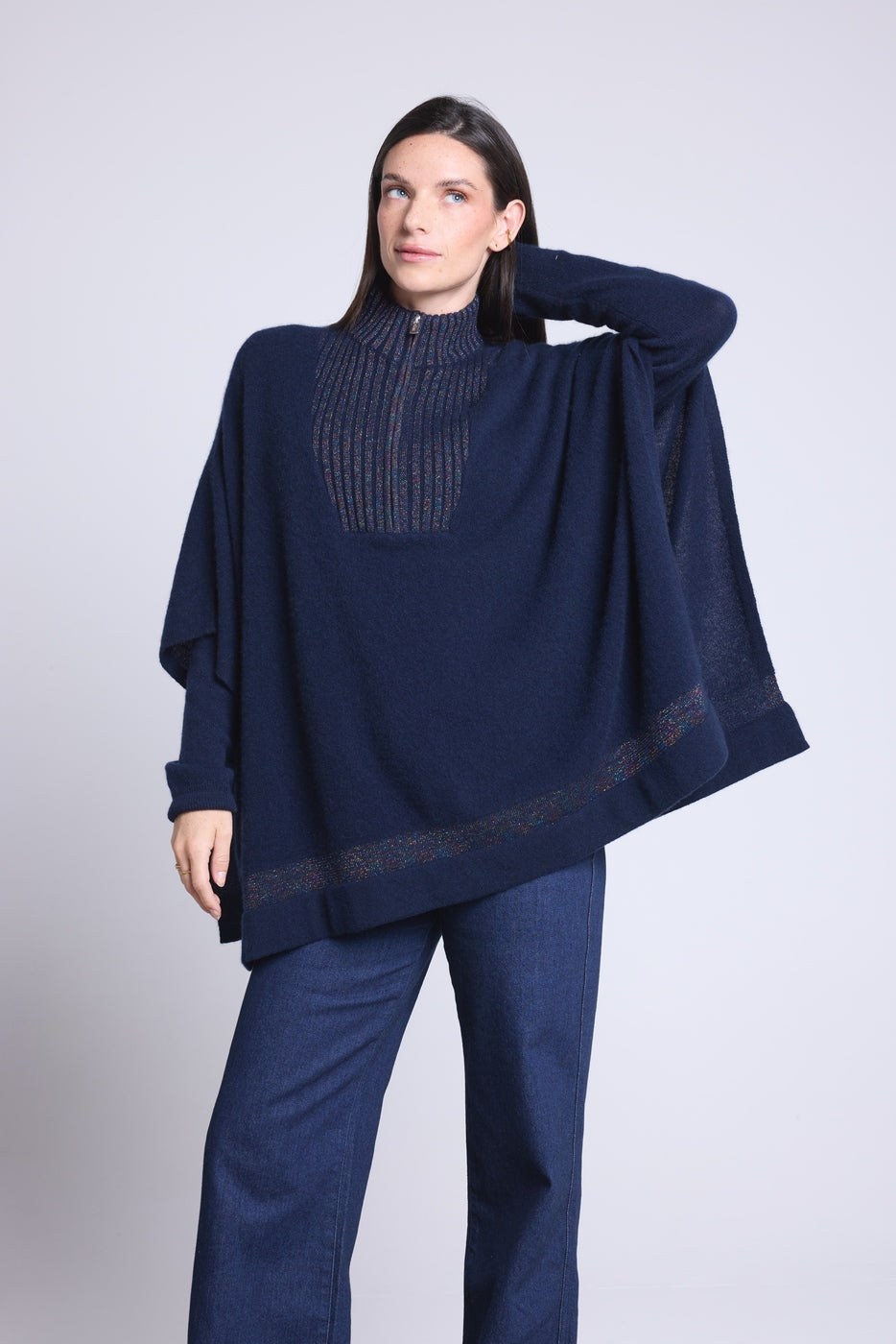 Poncho de cuello alto con cremallera Leonor - Azul marino y lurex multicolor - Mujer