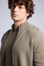 Cárdigan con cremallera y cuello alto Leo - Verde caqui - Hombre