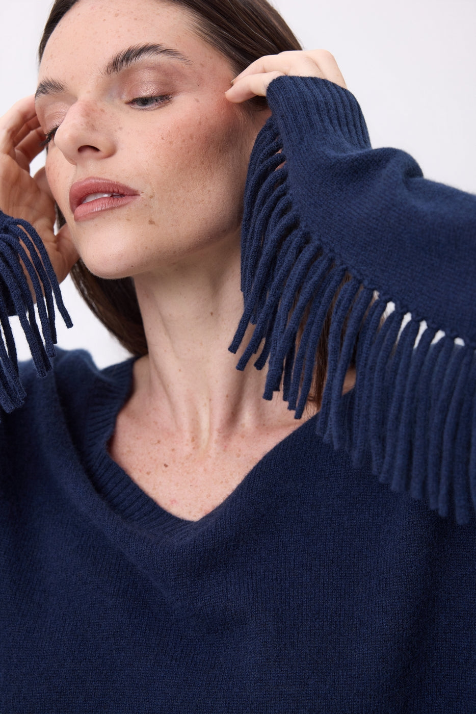 Pull Col V Franges Lina - Bleu Marine - Femme