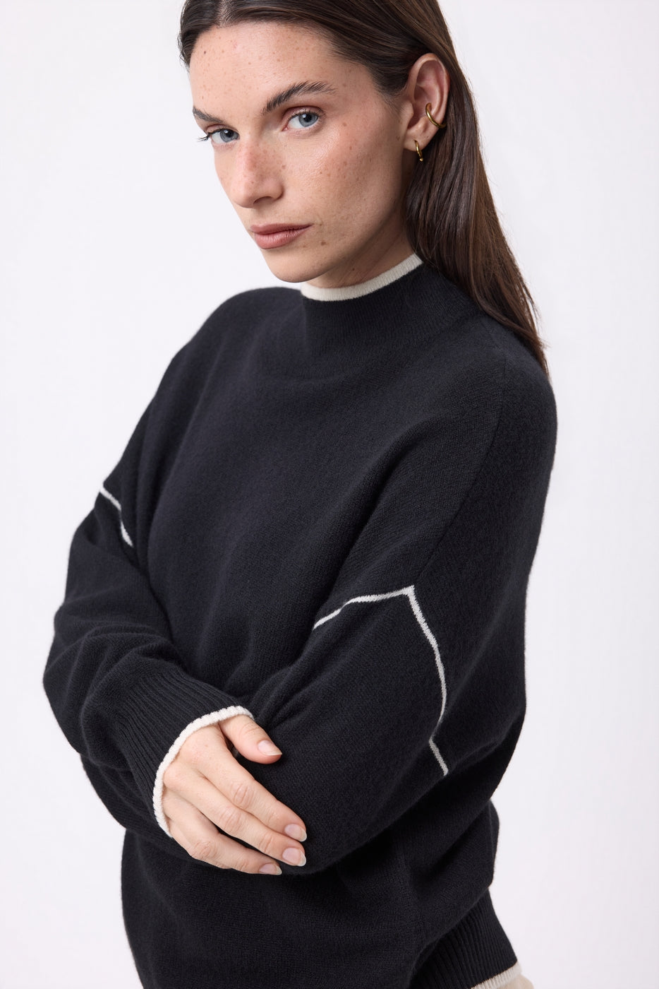 Pull Col Montant Liseret Line - Noir-Blanc - Femme