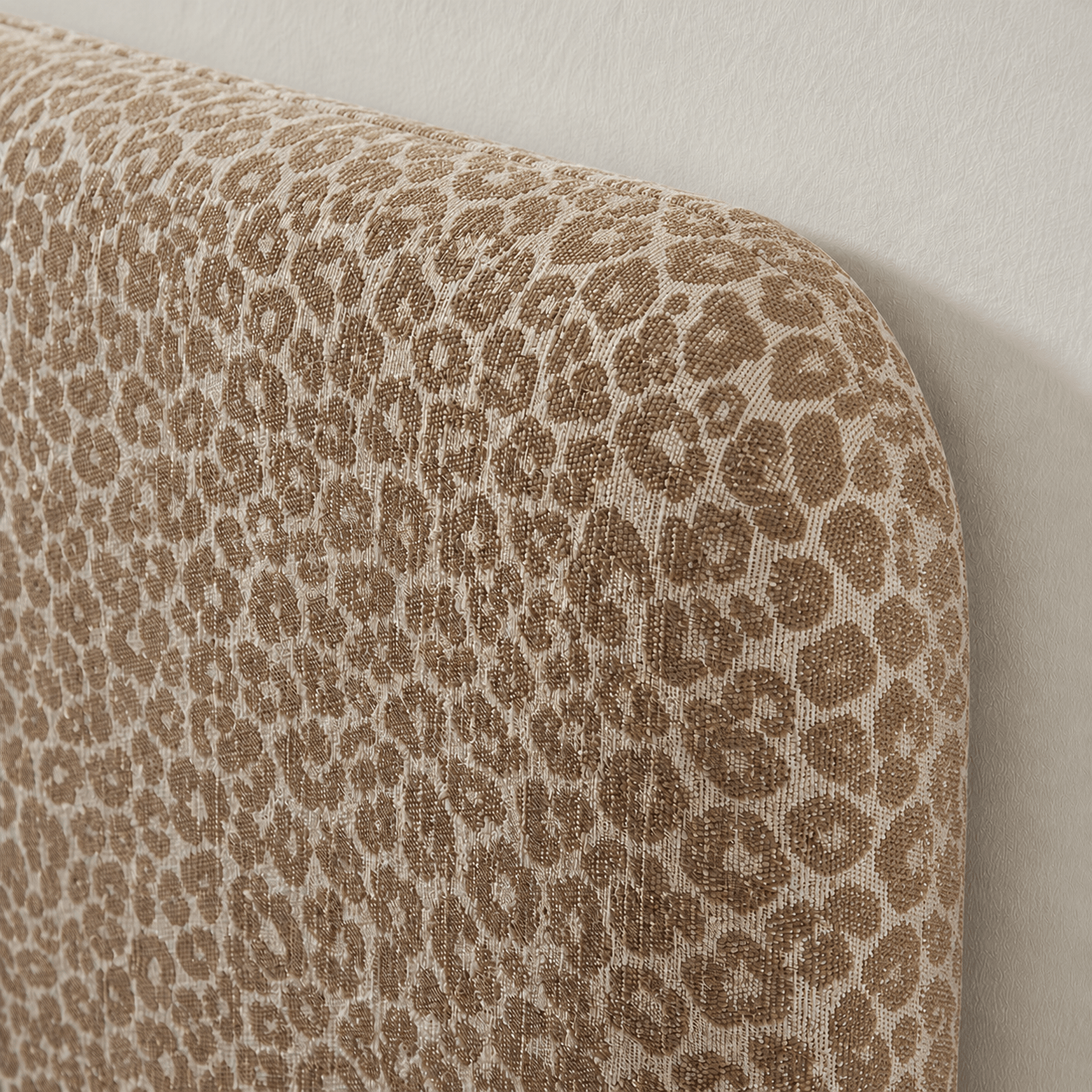 Louison - Tête De Lit - Tissu Jacquard Léopard - Beige