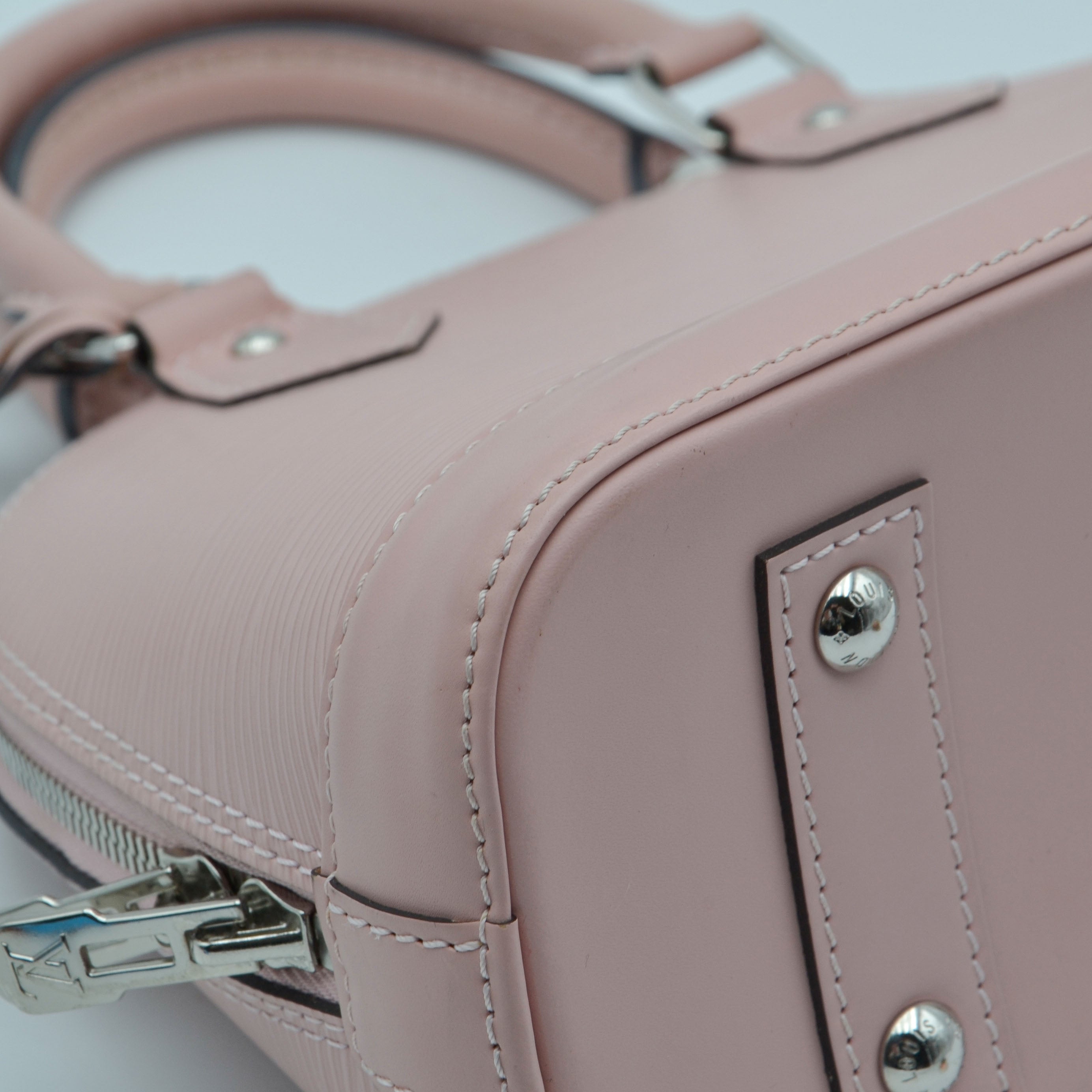 Louis Vuitton Alma BB Épi Ballerina Pink