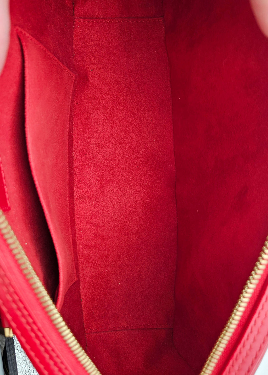 Louis Vuitton Jasmin Bag in Red Epi Leather