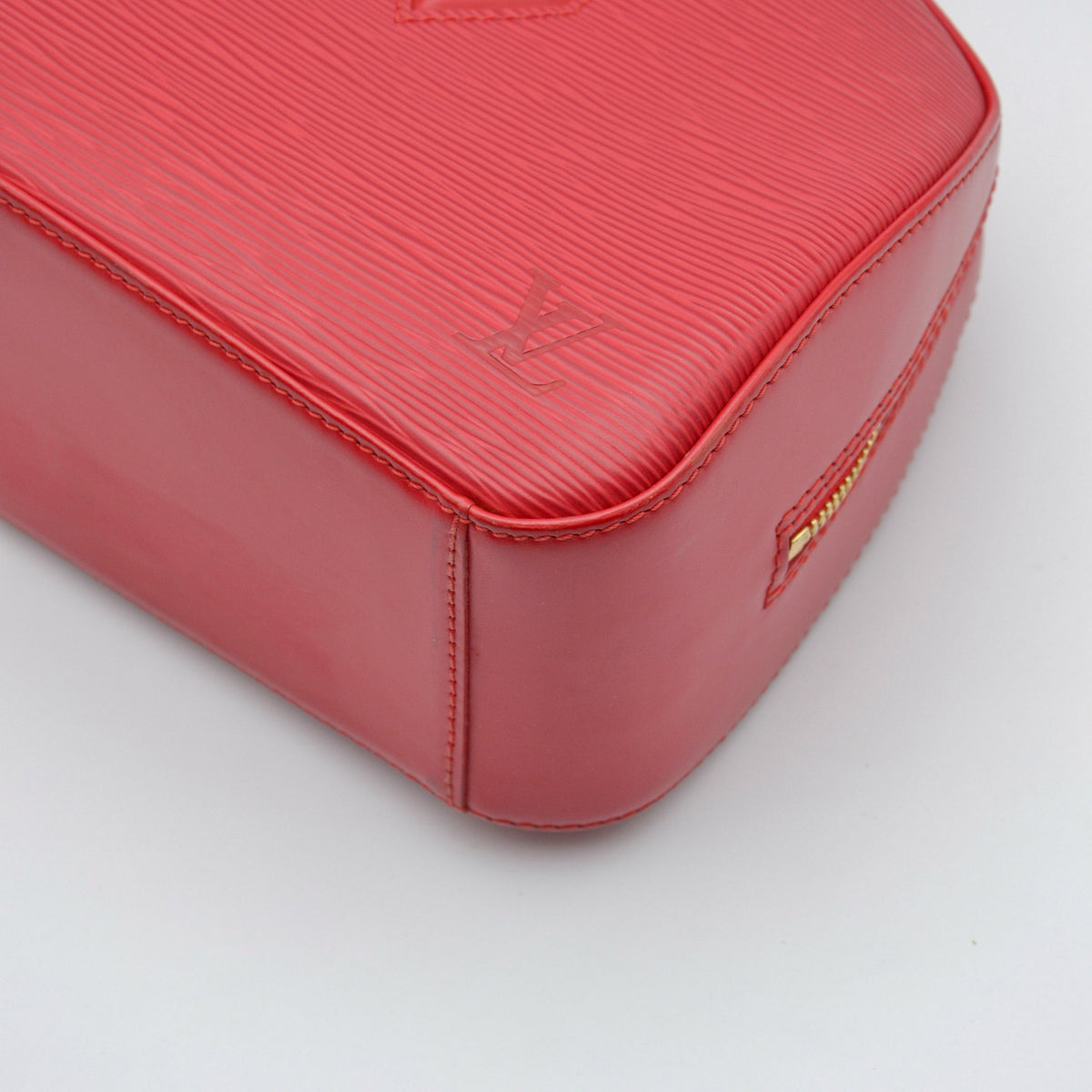 Louis Vuitton Jasmin Bag in Red Epi Leather