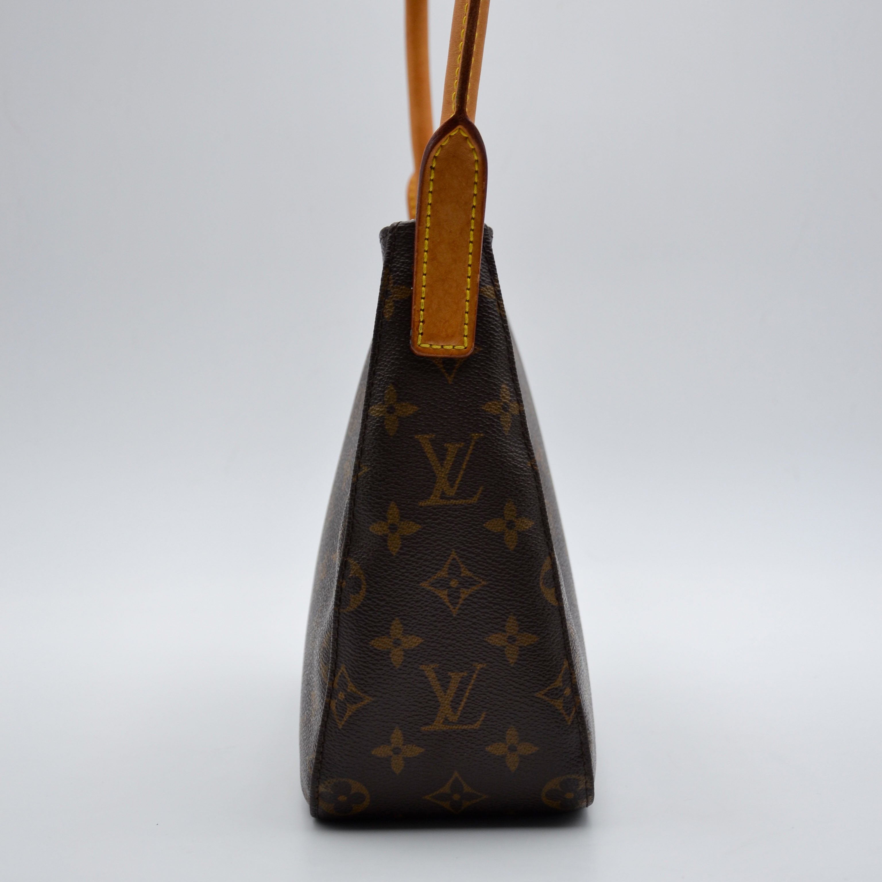 Louis Vuitton Looping Mm Monogramme