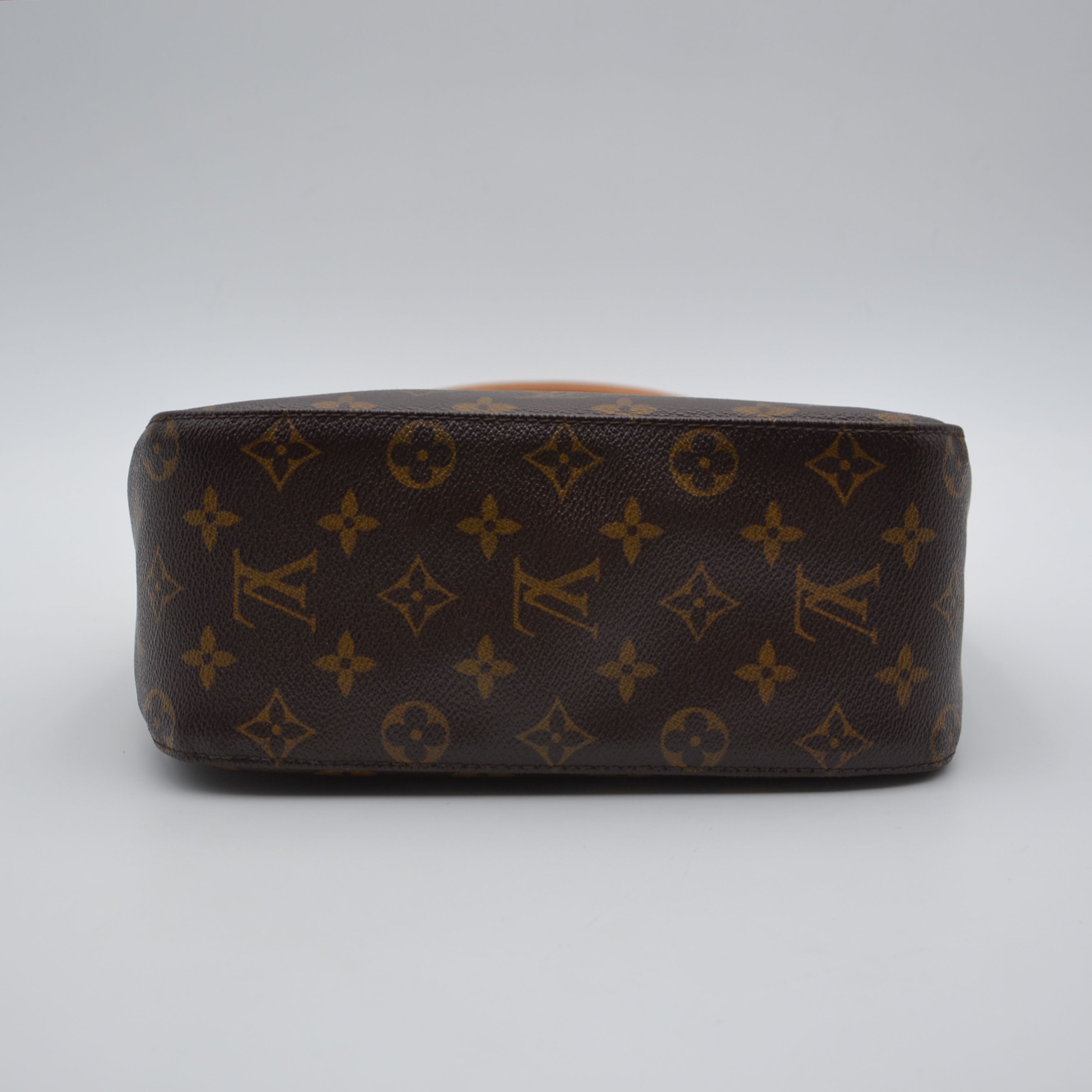 Louis Vuitton Looping Mm Monogramme