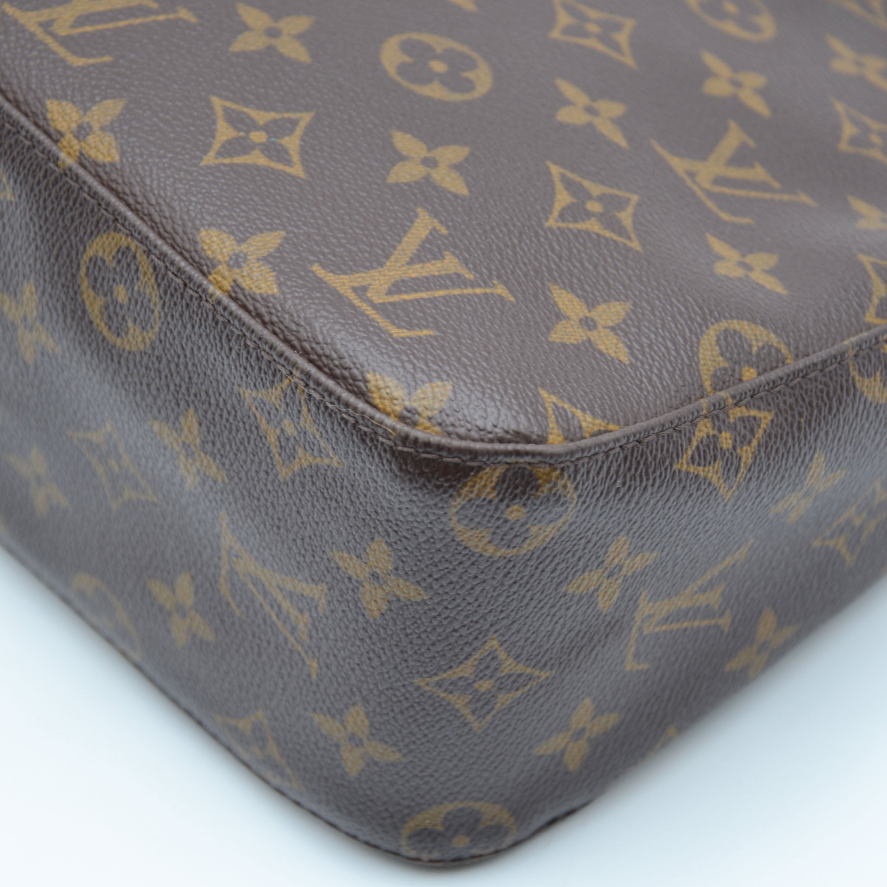 Louis Vuitton Looping Mm Monogramme