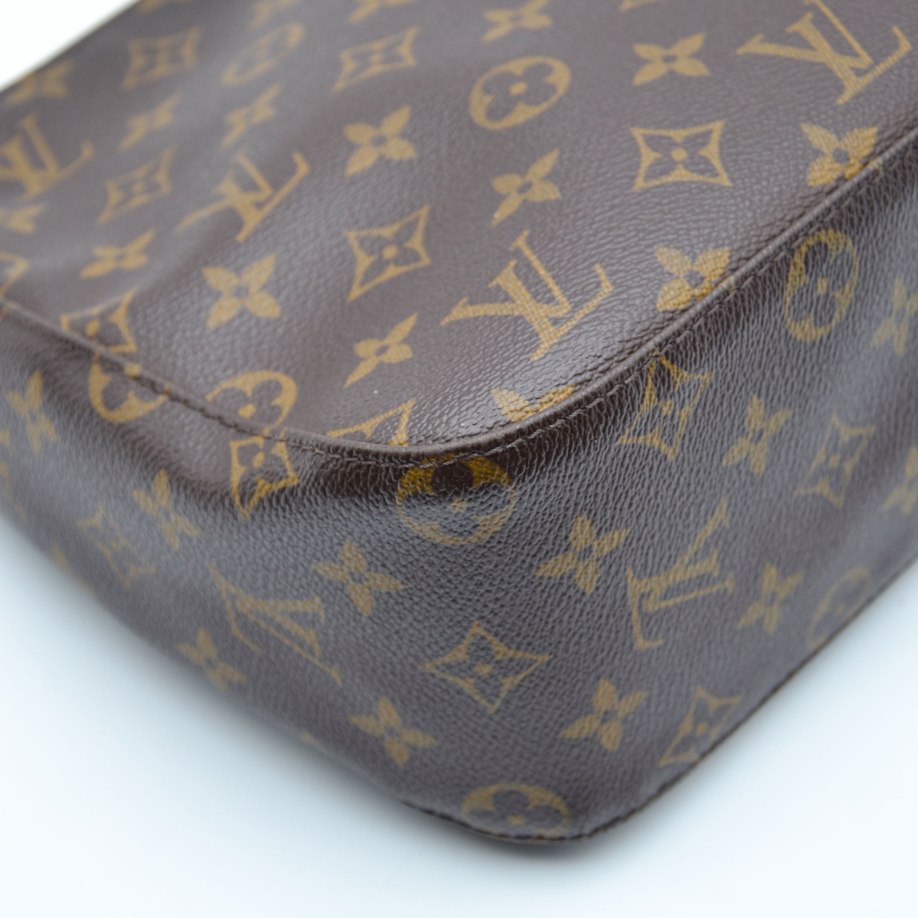Louis Vuitton Looping Mm Monogramme