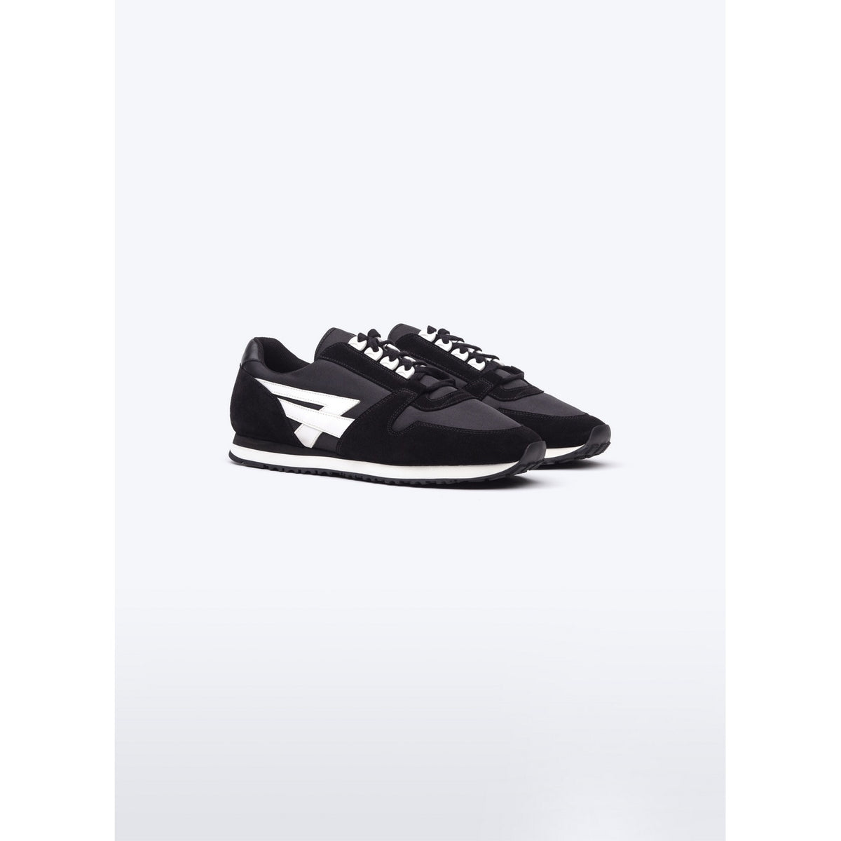 Løbesneakers - Sort og hvid