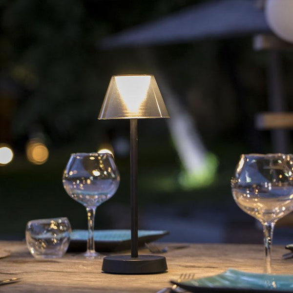 Cordless warm white LED table lamp BEVERLY BLACK H34cm - REDDECO.com