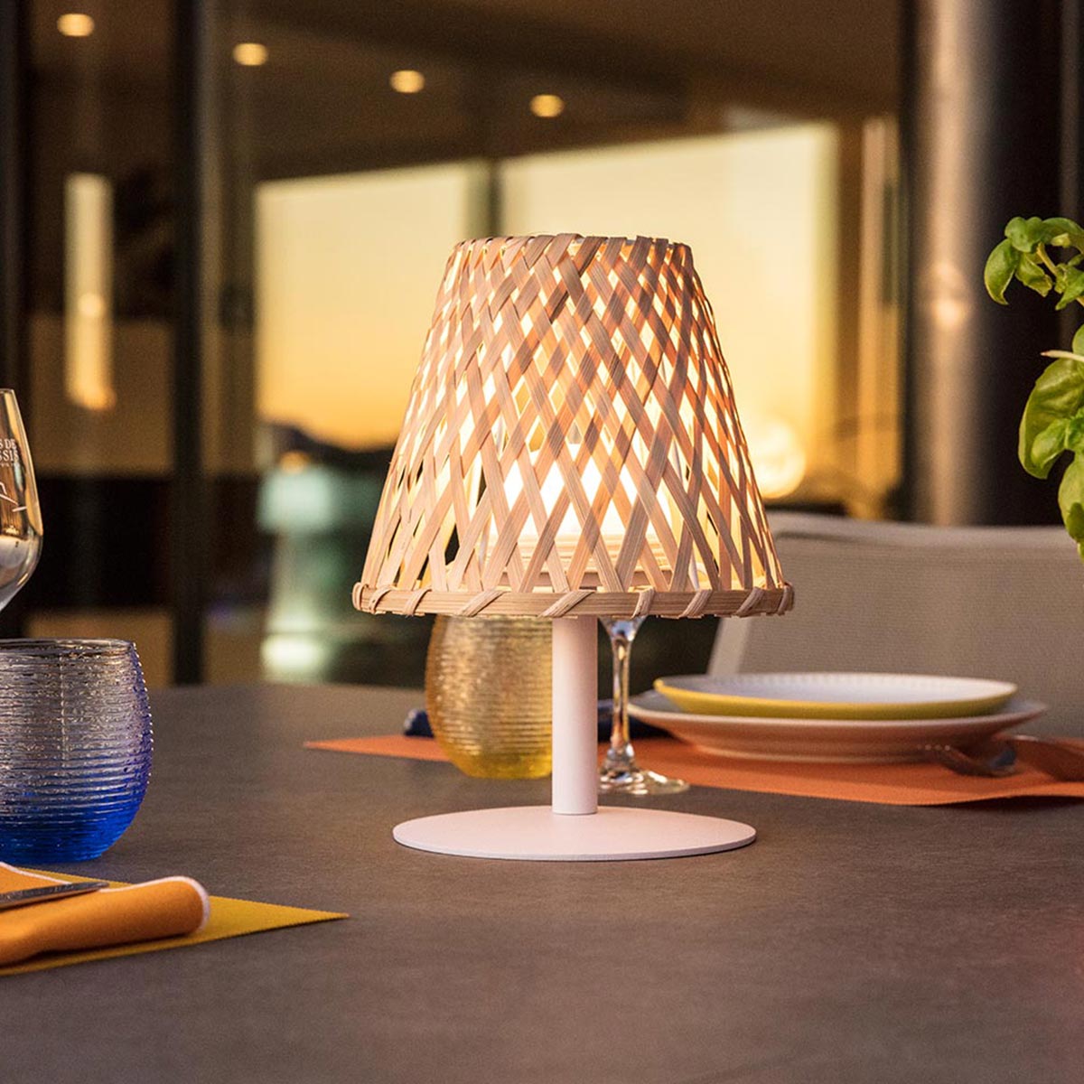 Cordless table lamp natural bamboo LED warm white/white dimmable IBIZA H26cm - REDDECO.com