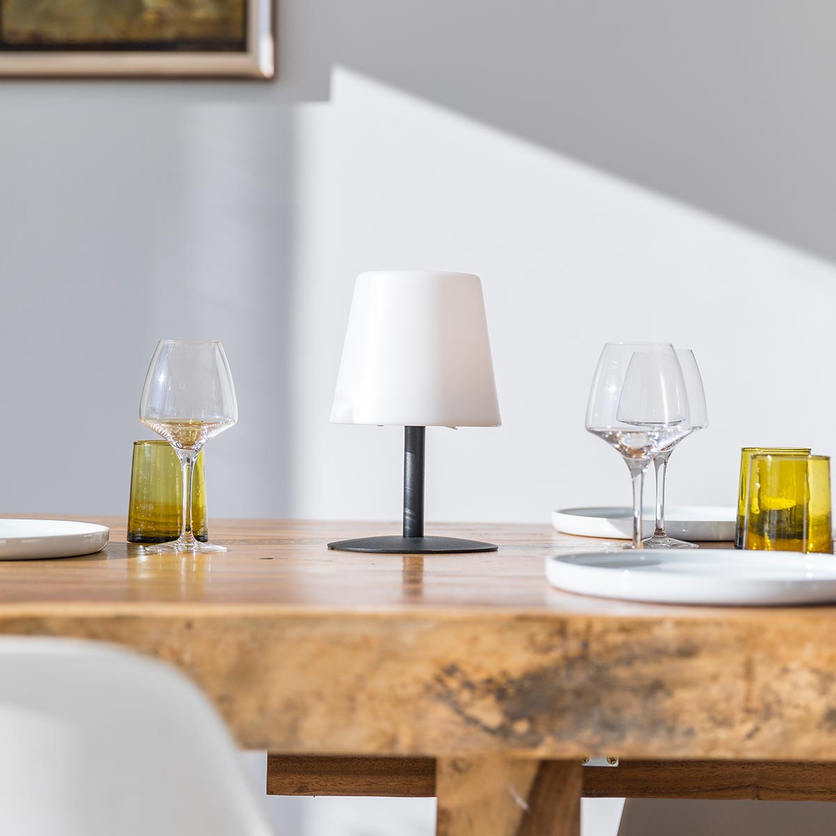 Cordless table lamp black steel base warm white/white LED dimmable STANDY MINI Dark H25cm - REDDECO.com