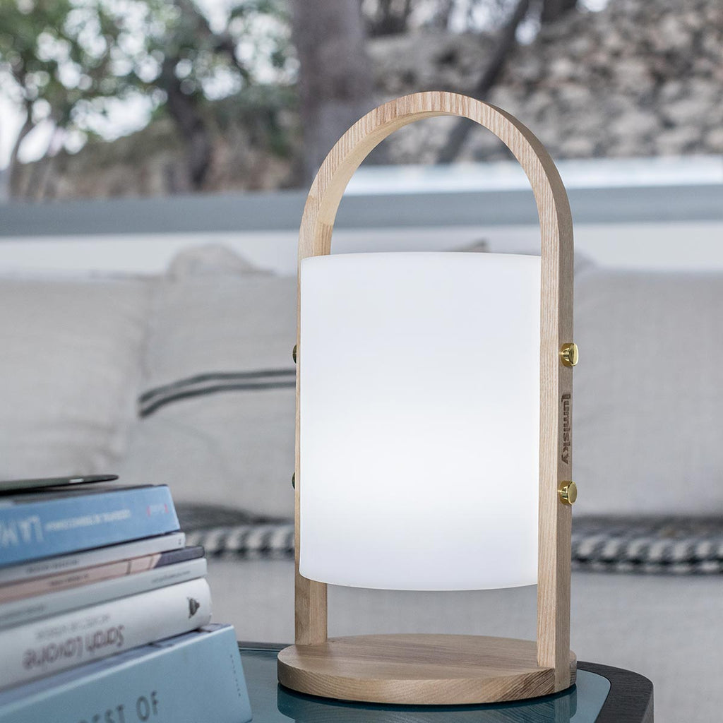 Wireless lantern Scandinavian design natural wood handle LED warm white/white dimmable WOODY H37cm - REDDECO.com