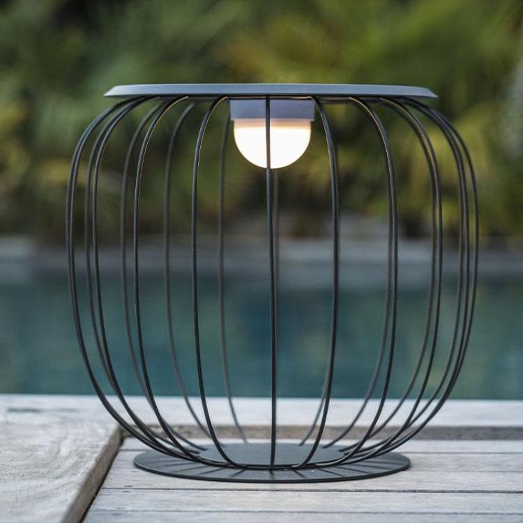 Linterna inalámbrica gris metal blanco LED SUNRISE H40,5 cm - REDDECO.com