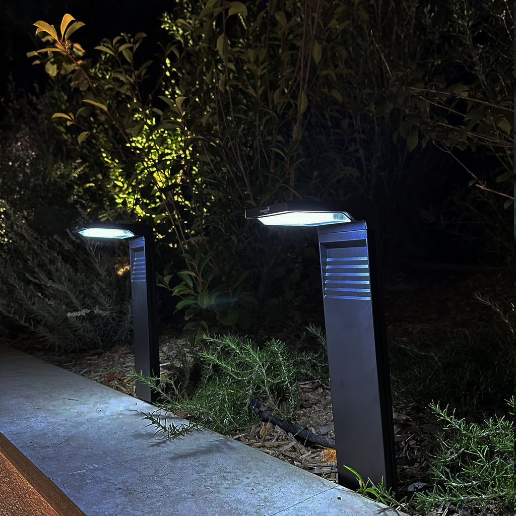 Ostry - Solar Bollard & Post - Plastic - Black