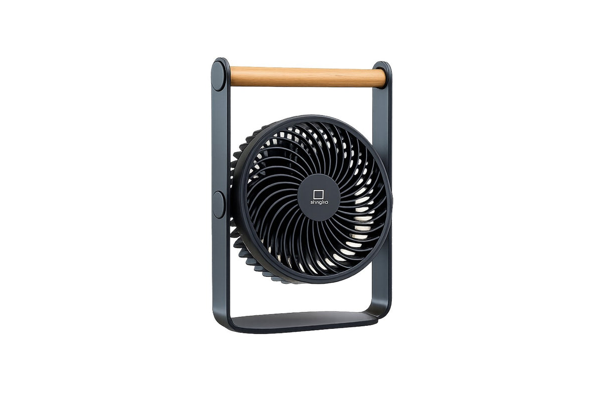 Gingko Design – Ventilatore Portatile Lyra - Grigio Siderale, ventilatore da tavolo nero con manico in legno, vista frontale